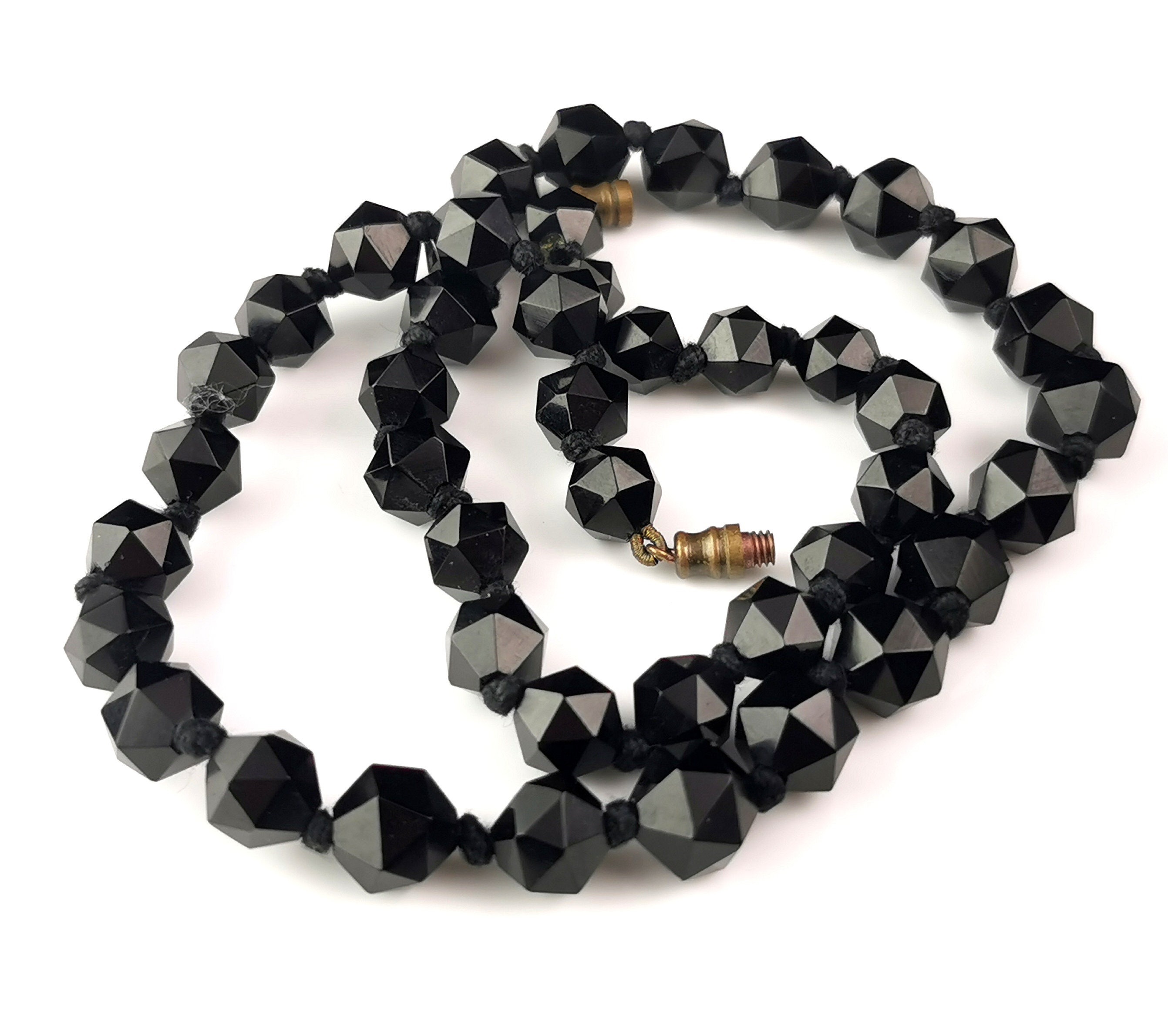 Jet beads deals