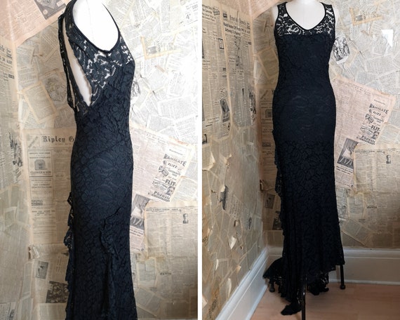 Vintage 1930's Black lace bombshell dress, bias cu