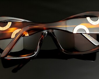 美品✨ BVLGARI ブルガリ・ブルガリ ゴールドロゴ べっ甲調 サングラス ブルガリ フェイクべっ甲サングラス、ゴールドトーンロゴ - Etsy