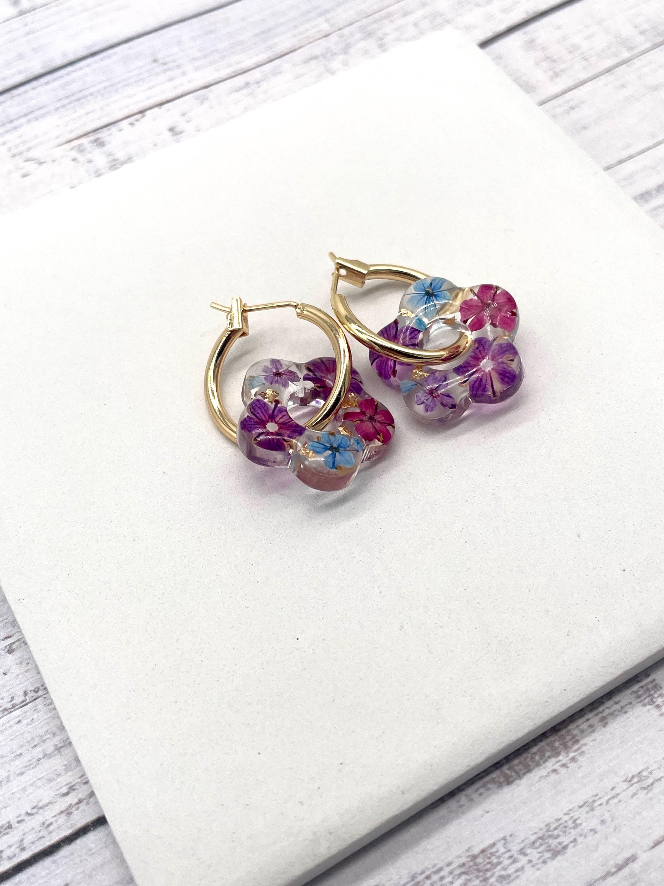 Real Dried Flower Resin Hoop Earrings: Purple, Pink & Blue - Thumbnail 3