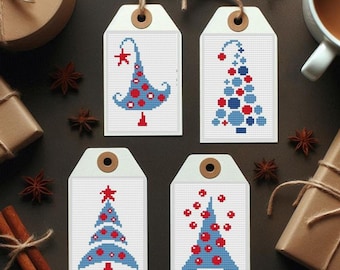 Patrón de punto de cruz de árbol de Navidad con tabla del alfabeto para etiquetas y adornos navideños con nombres