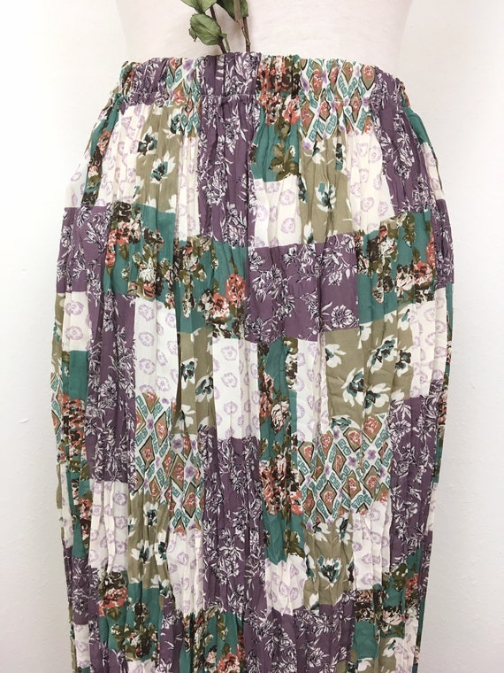 vintage floral skirt / 90s skirt / patchwork skir… - image 8