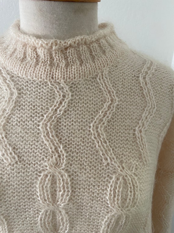 vintage cream sweater / 80s neutral sweater / moh… - image 7