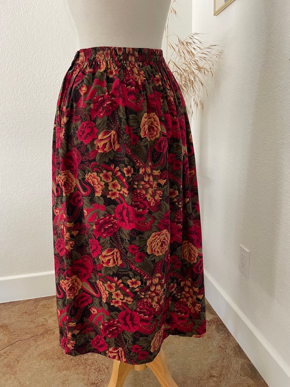 floral vintage skirt / rayon skirt / green & red … - image 4