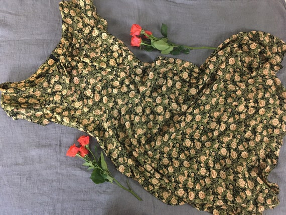 vintage floral dress / rose print dress / garden p