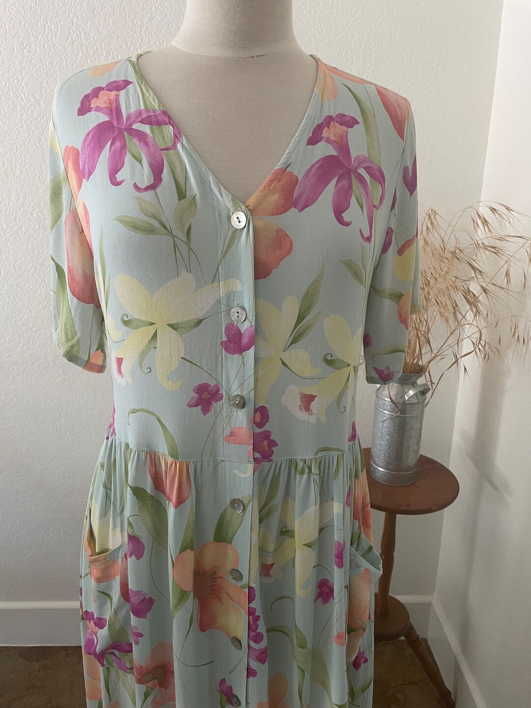 Vintage Floral Dress / 90s Dress / Pastel Dress / Vintage Light Floral