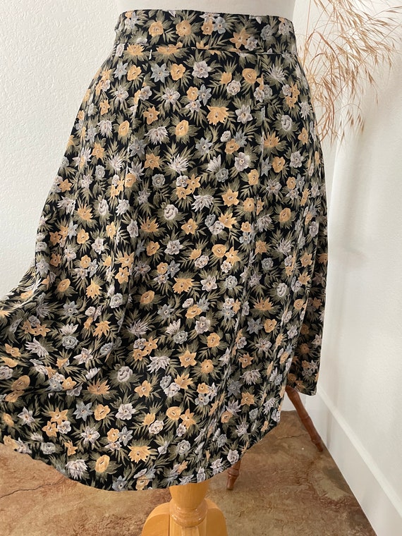 floral vintage skirt / rayon skirt / muted colors… - image 2