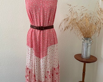 vintage floral dress / pink ditsy print / cottagecore dress / floral maxi / 90s Nostalgia