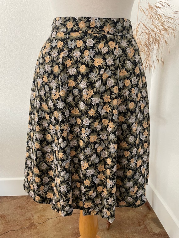 floral vintage skirt / rayon skirt / muted colors 