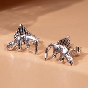 Dinosaur 925 Sterling Silver Stud Earrings (AE1786)