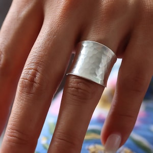 Gehämmerter Sterling Silber Statement Ring: Boho Daumen Ring