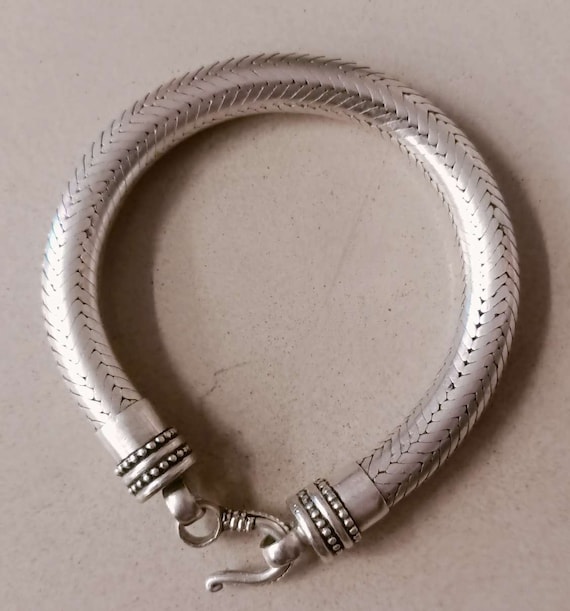 Vintage Rajasthani Sterling Silver Braided Bracelet Vintage Rajasthani Sterling Silver Braided Bracelet