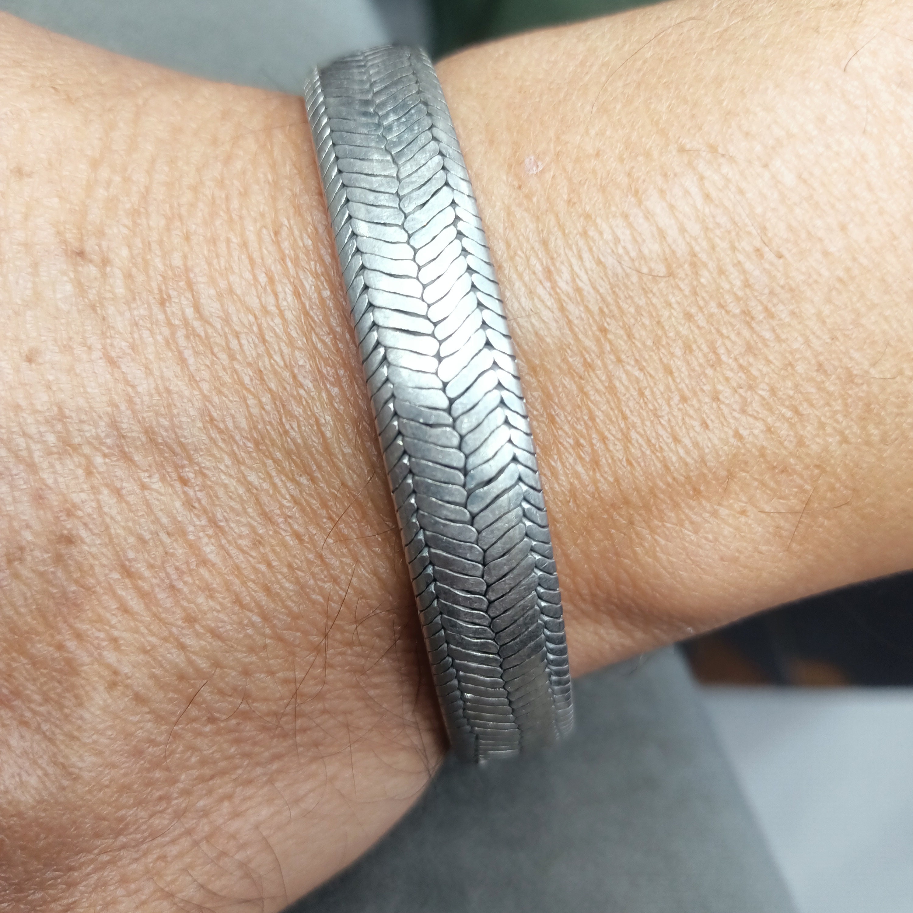 SILVER925 SNAKE CHAIN BRACELET/シルバー Amazon.com: TINSLO 925 Sterling Silver Snake Chain Bracelet