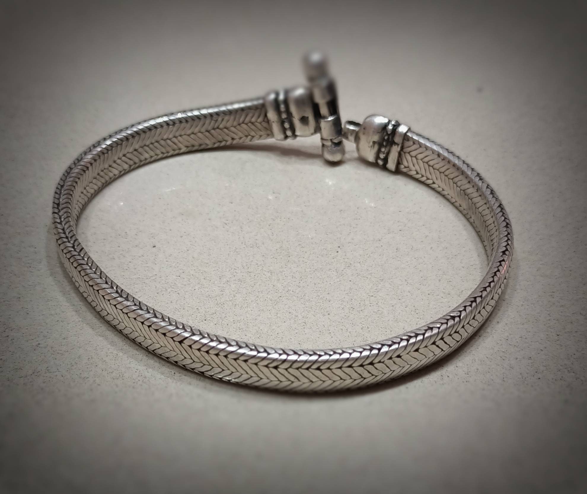 ブレスレット +ENGBROX+ silver925 layered snake chain bracelet EBBL21021SV 925 Handmade Solid Snake Chain Bracelet, Flat Snake Bracelet