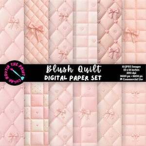 Può includere: Un set di carta digitale con vari motivi trapuntati color rosa. I disegni includono texture trapuntate con fiocchi, cuori e dettagli cuciti. Il set include 12 immagini JPEG, ciascuna di 30,48 cm x 30,48 cm, a 300 dpi.