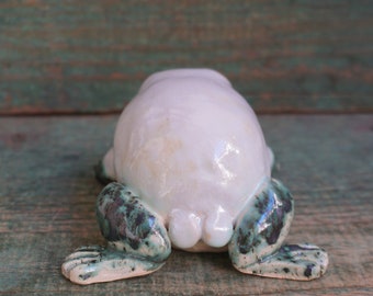 カエルの陶器彫刻2点セット カエルの陶器彫刻2点セット 175451460.jpg?cmsp_timestamp=