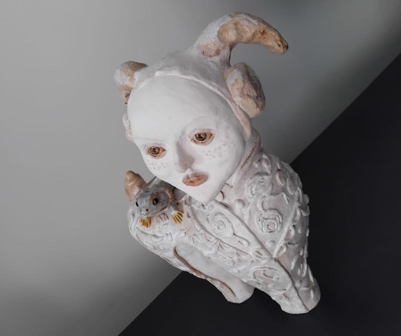 手作り陶器の顔の彫刻：現代の粘土アート作品 - Etsy 日本