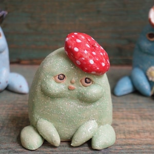 Ceramic Sculpture Art, Human Face Weird Sculpture, Ceramic Frog French Beret, Ceramic Animal