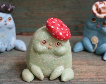 Ceramic Sculpture Art, Human Face Weird Sculpture, Ceramic Frog French Beret, Ceramic Animal