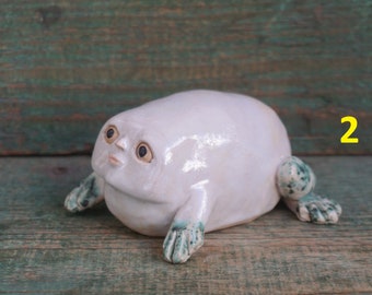 カエルの置物 作成者不明 0_548873e074746dad796ab915d771