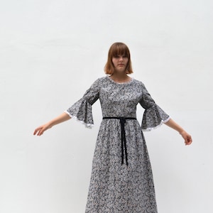 Damen Vintage 70er Jahre Handgemachtes Blumen Maxi Kleid