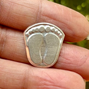 999 Silver Hindu Religious Laxmi Lakshmi Devi Charan Paduka Pair, Auspicious Footprint Small Size, Temple Pooja Hindu Religion