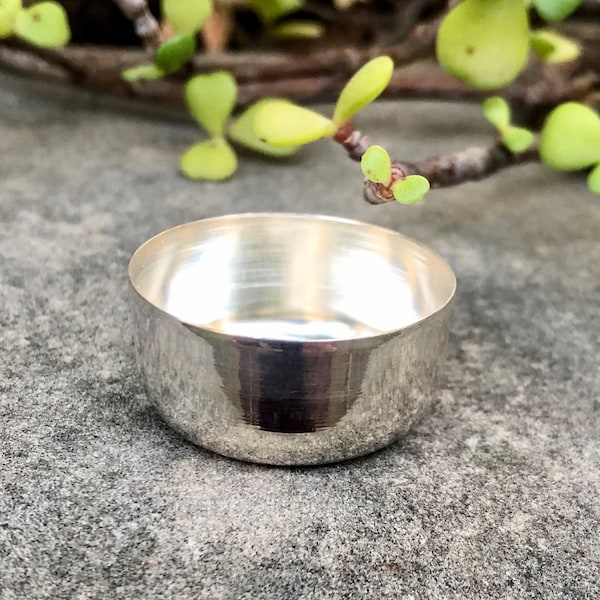 925 Silver Hindu Religious Chandan Katori Sandalwood Bowl Krishna puja Tilak 2.9cm 5gm Temple Pooja Hindu Religion Free Ship