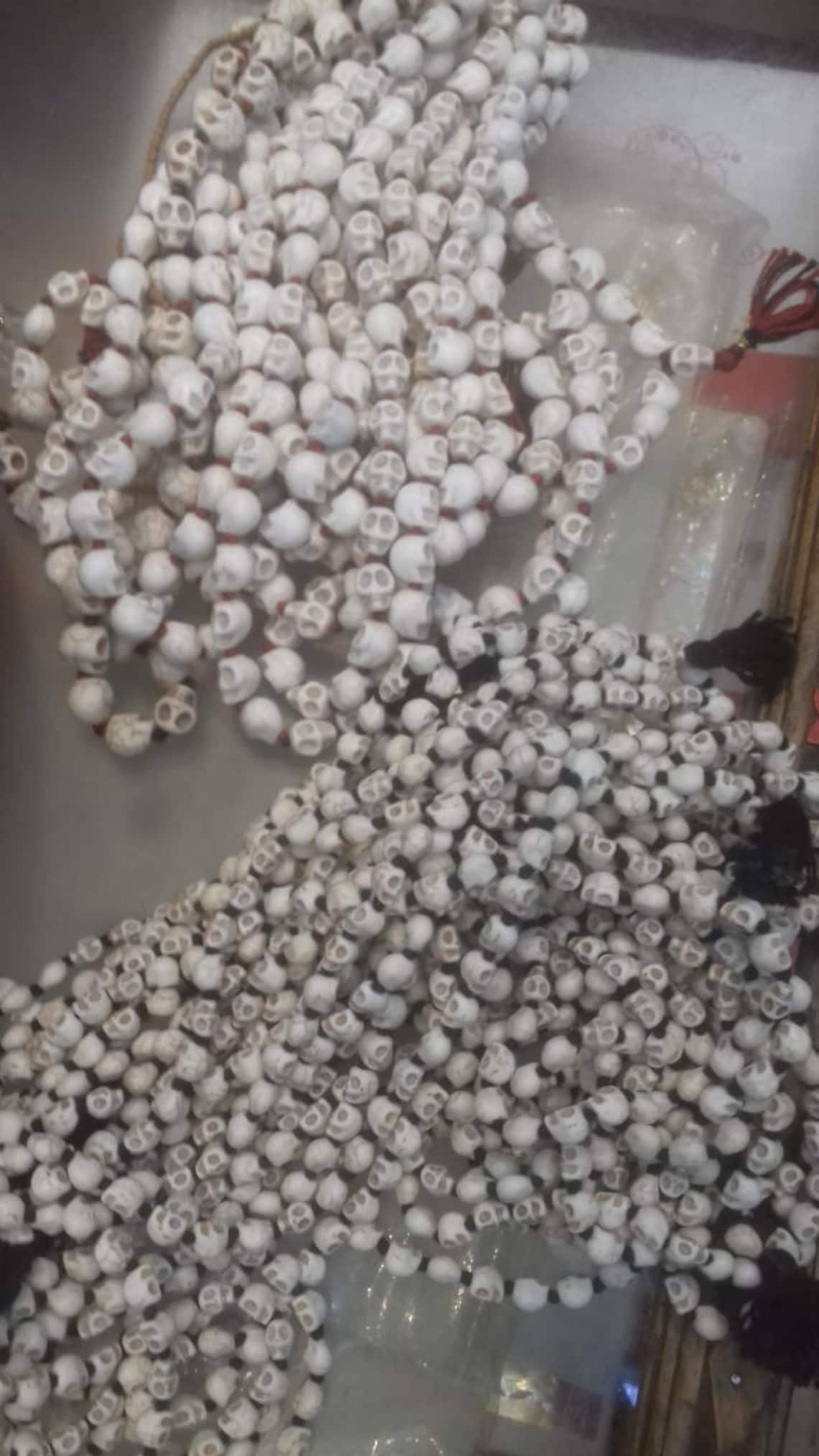 ROSAIRE crâne sculpté déesse KALI Nar Mund Mala 108+1 perles de prière 8mm ta