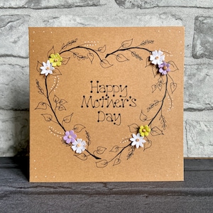 Handgemachte Mothering-Sonntagskarte, Muttertagskarte, Stiefmutter-Tageskarte, hübsches Blumenherz, handgemacht, handgezeichnet, Blumen
