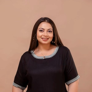 Túnica india bordada: prenda festiva étnica para mujer