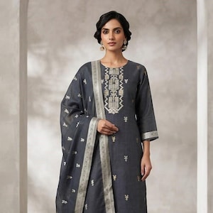 Women's Chanderi Jacquard Kurta Set, Ethnic Motif Print, 3-Piece Outfit