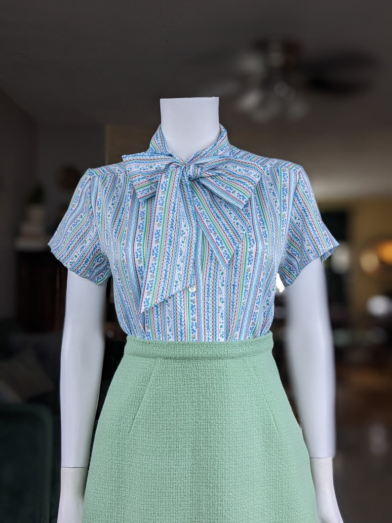 Vintage Bow Blouse, Small Medium, Blue Striped Pussy Bow Top, 1970s Short Sleeve Tie Collared Blouse image 3