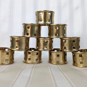 Vintage Brass Napkin Rings, Set of 10, Brass Cutout Napkin Rings for Dinner Napkins image 10