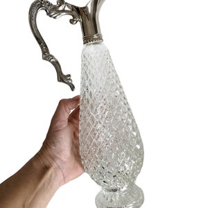 Vintage Claret Jug / Wine Decanter with Ornate Silverplate Top / Mid Century 1960s Clear Glass Italian Wine Jug Juice Pitcher imagem 4