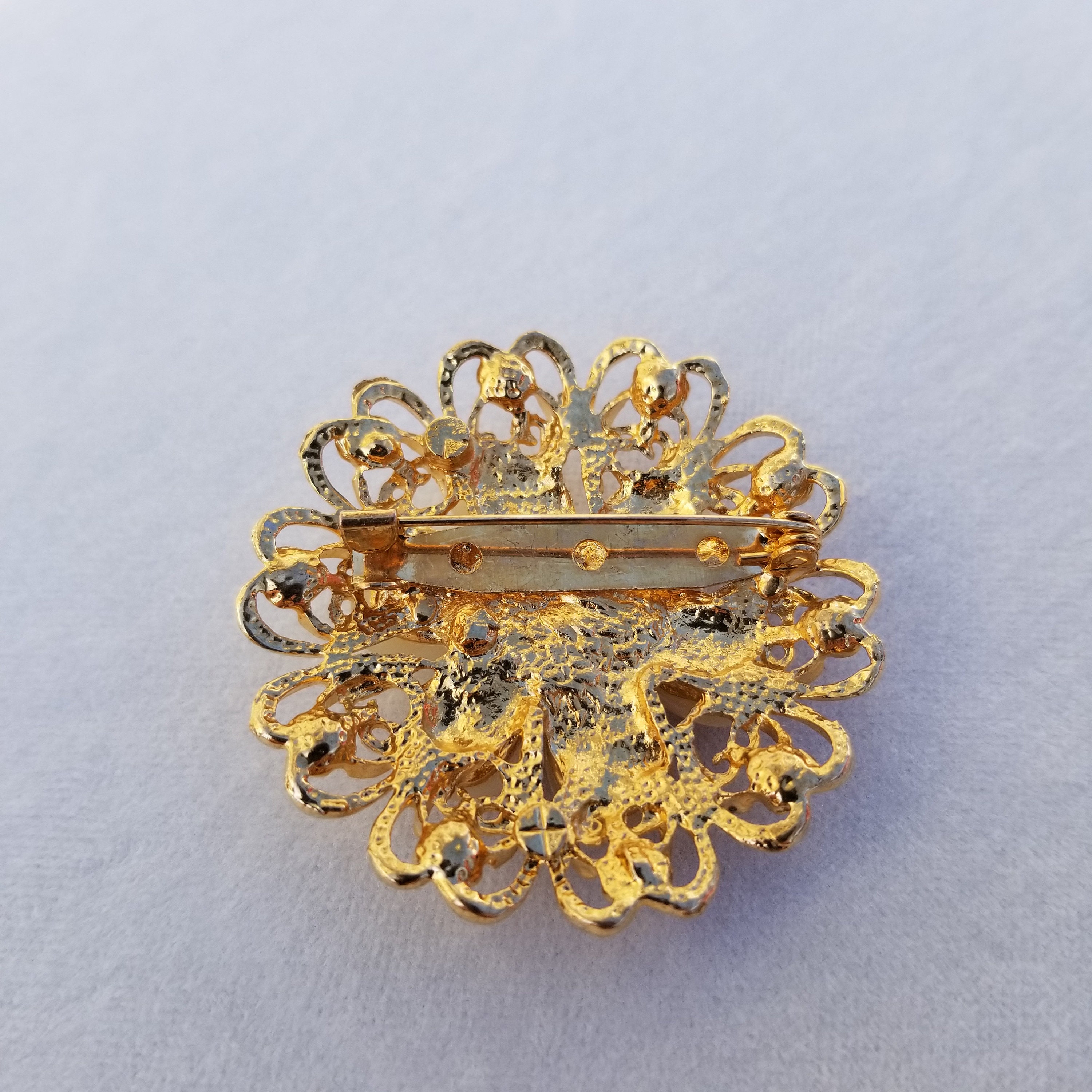 Vintage Pearl Flower Brooch Pin Lapel Pin Gold Flower Pin | Etsy