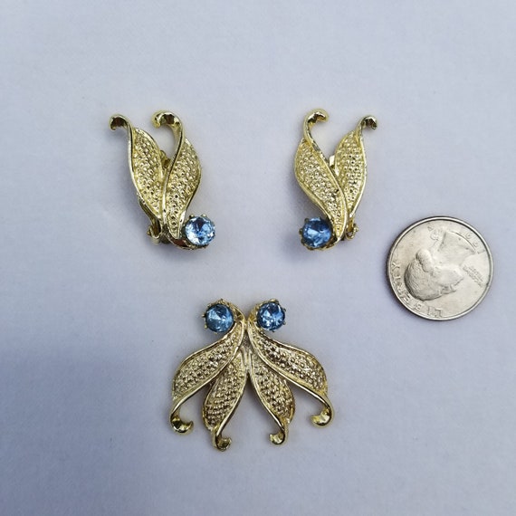 Vintage Jewelry Set Earrings and Pin / Feather Br… - image 8