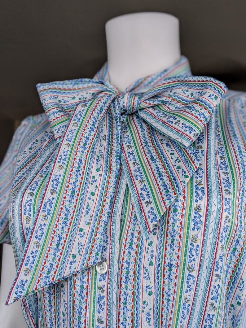 Vintage Bow Blouse, Small Medium, Blue Striped Pussy Bow Top, 1970s Short Sleeve Tie Collared Blouse image 5