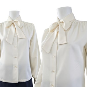 Vintage Pussy Bow Dress Blouse, Small / Cream White Cocktail Blouse / 1970s Mod Button Blouse with Tie Collar image 10