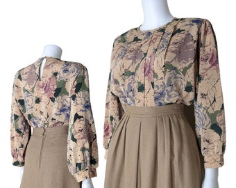 Vintage Floral Pleated Blouse, Medium Large, Blouson Cut 1940s Style Pastel Blouse with Keyhole Back