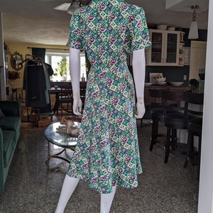 Vintage 50s Shirt Dress, Large, Jewel Tone Geometric Abstract Print Dress with Dagger Collar and Peplum Pockets image 7