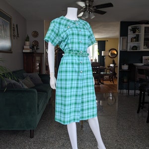 Vintage 1960s Plaid Shift Dress, Extra Large, Volup Green & Aqua Belted Shirt Dress with Pockets imagem 8