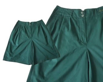 Vintage Wide Leg Bermuda Shorts, Medium / Pleated Flared Shorts / Womens High Waist Sportswear Shorts / Dark Green 1990s Fila Golf Shorts