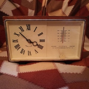 Russian alarm clock Vintage clock Vintage alarm clock Quiet home clock Bedside clock Russian Vintage Clock Petite Retro Clock gift