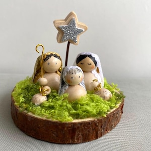 WOODEN BIRTH