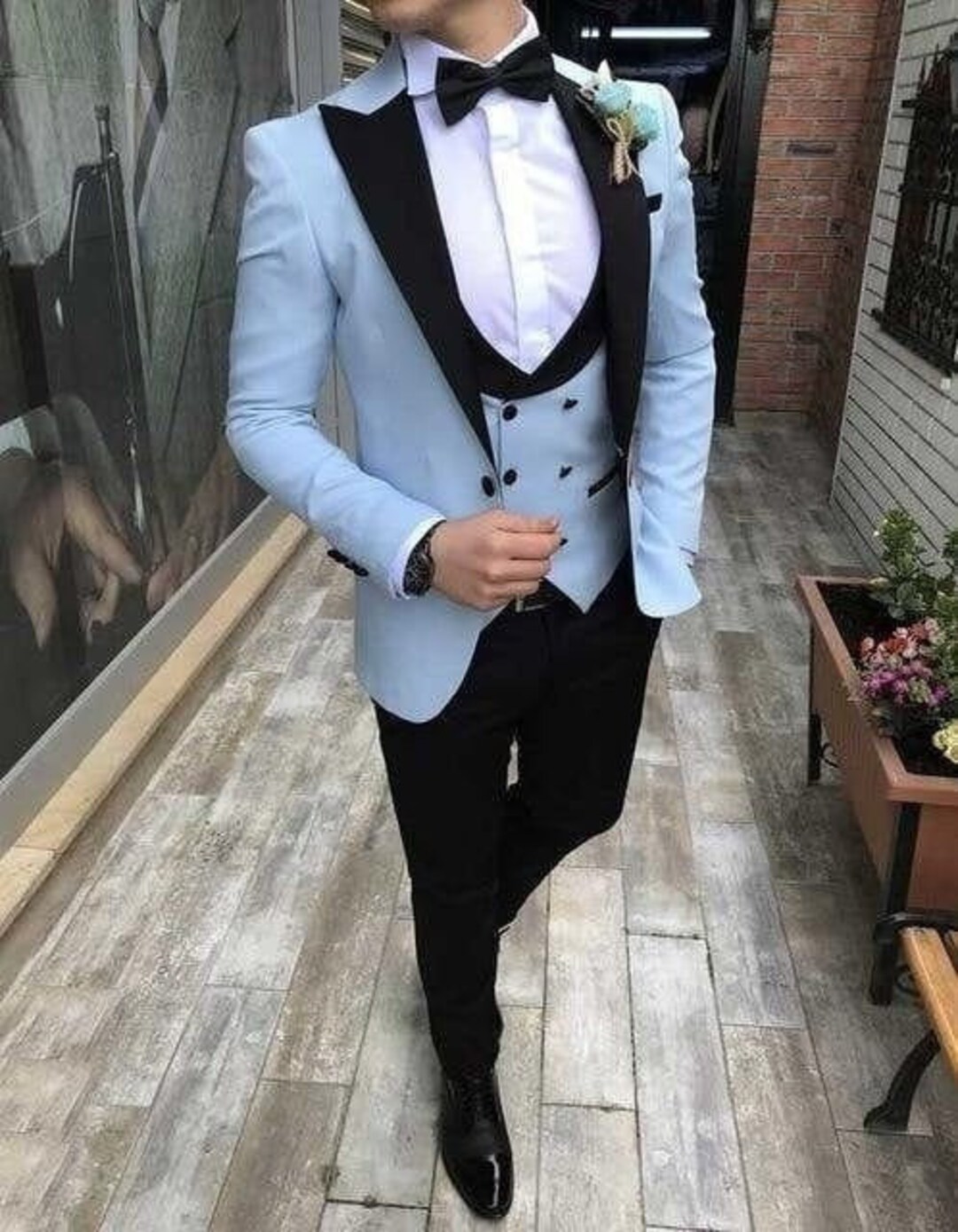 Men Suits Sky Blue Wedding Suit Slim Fit Peak Lapel 3 Piece Suit -   Israel