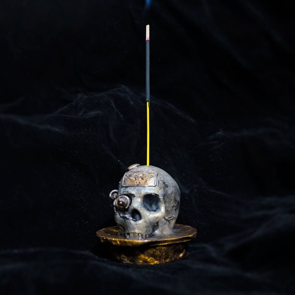 Servo skull incense holder