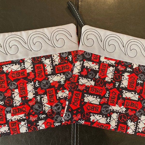 A Pair of Quilted Potholders/Hot Pads, BBQ Fabric, Grill
