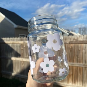 Retro Flower Glass | Mason Jar Cup | Iced Coffee Cup | Flower Cup | Reusable Cold Cup | Birthday Gift Idea | Cute Cups | Daisy