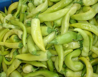 Hungarian Yellow Banana Pepper Seeds
