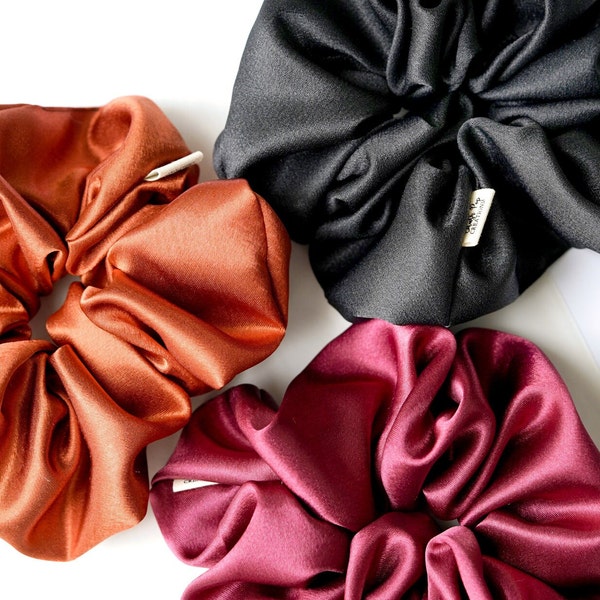 Dark Satin Scrunchie | Pack de 3 cravates à cheveux | Scrunchie satin soyeux noir | Cravate élastique Bourgogne | Scrunchies Rust Orange | Cadeau pour elle